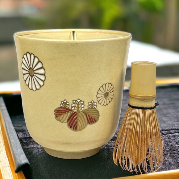 Mid Century Japanese Daisy Vintage Pottery Floral Tea Matcha Canister Jar Whisk - Picture 1 of 12